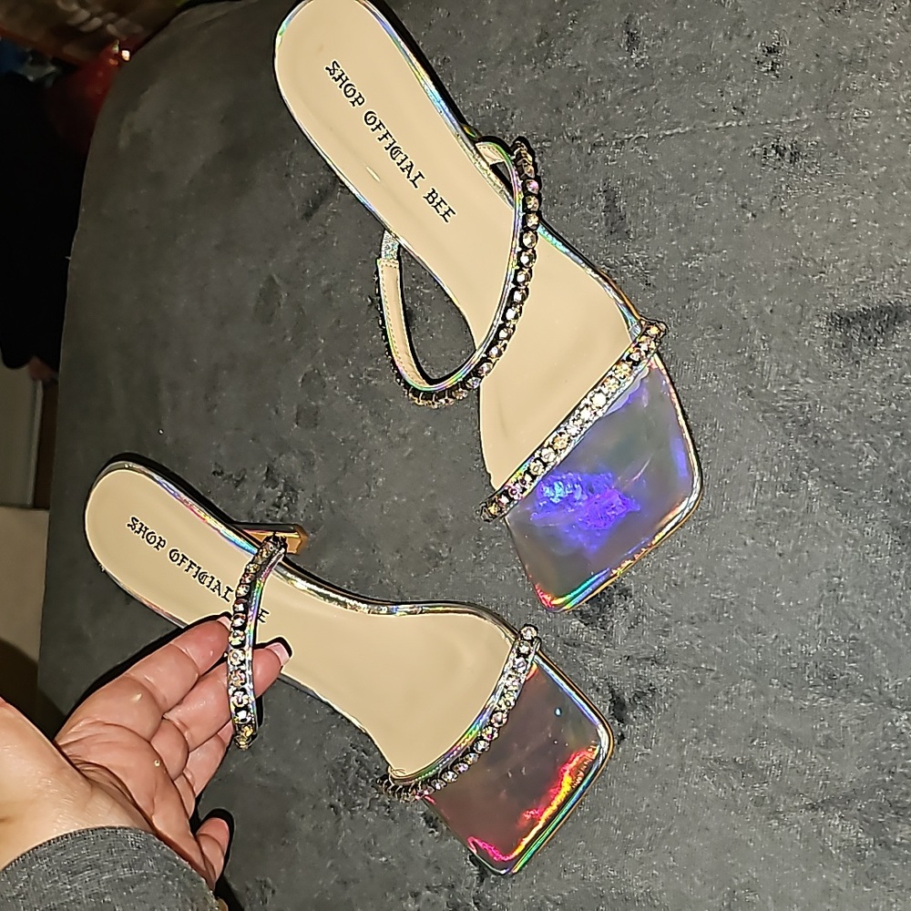 Size 10, new without box heels